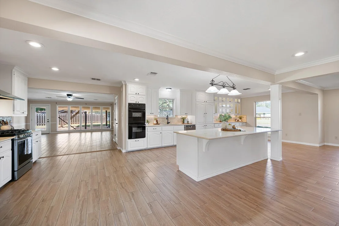 Photo of 1412 Briar Lane