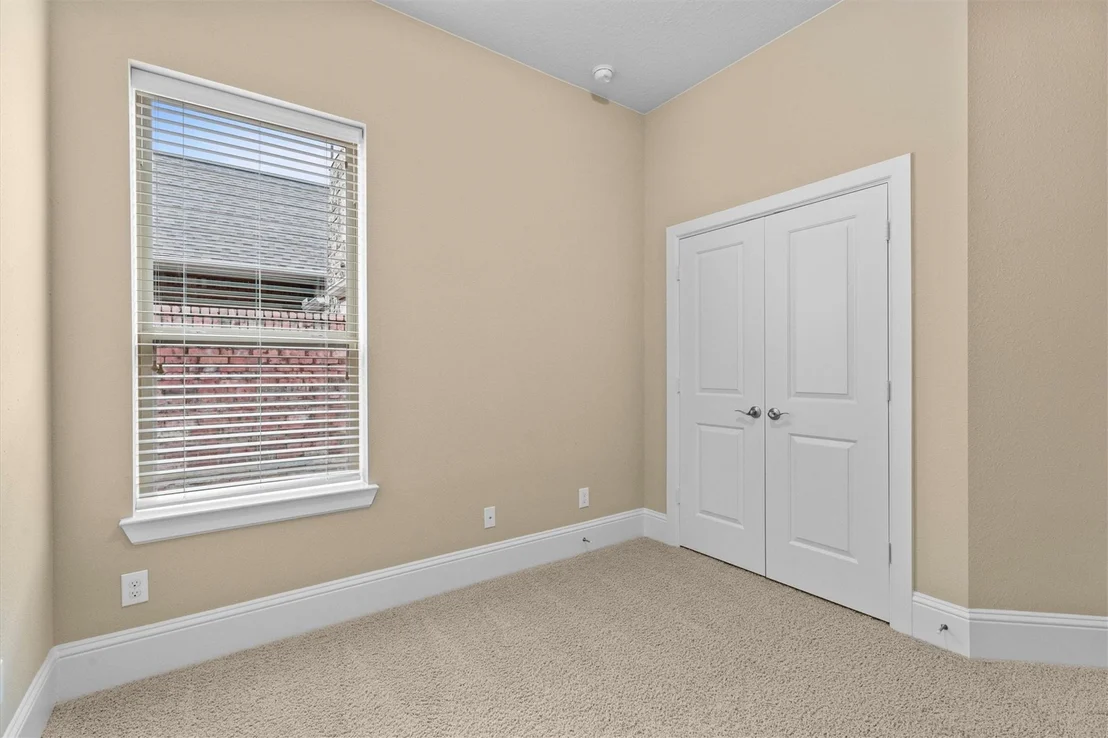 Photo of 8603 Crescent Valley Lane
