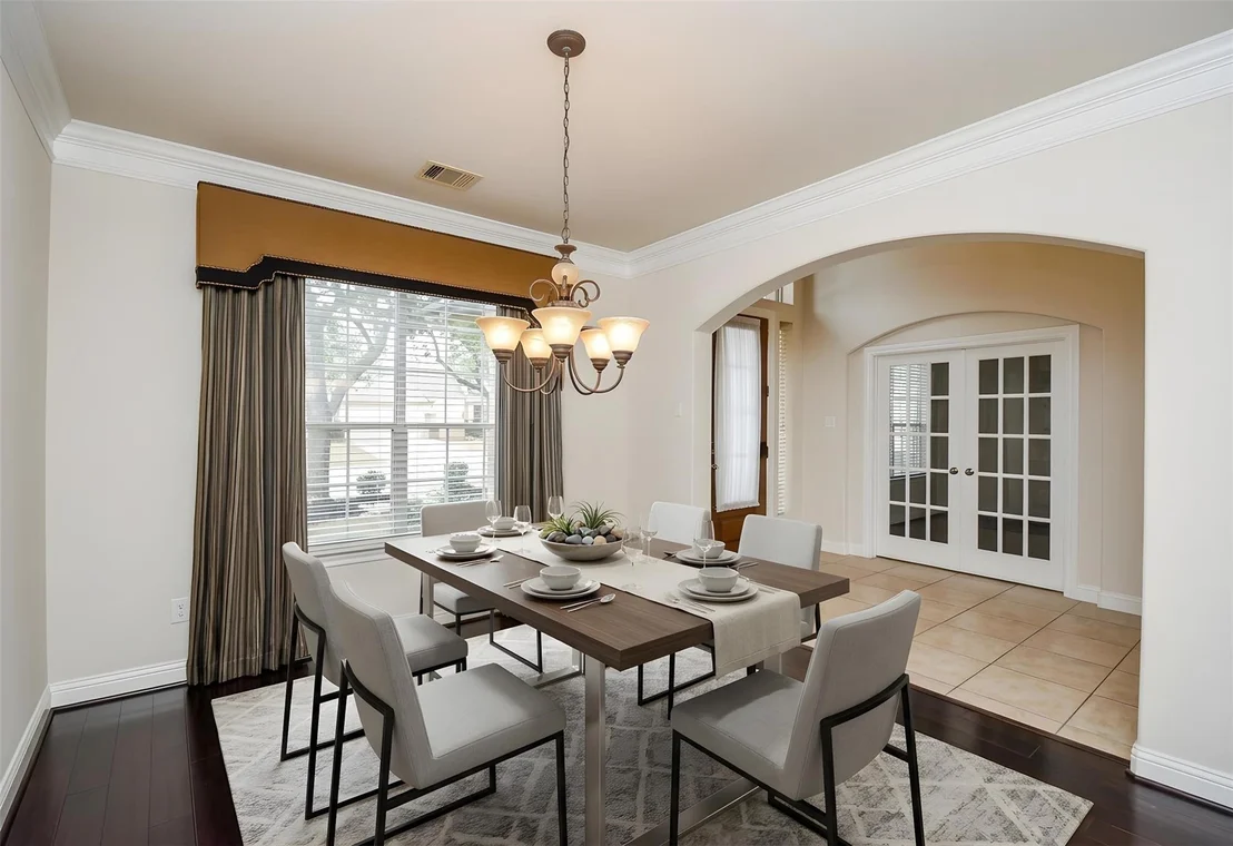 Photo of 6023 Gatewood Manor Drive