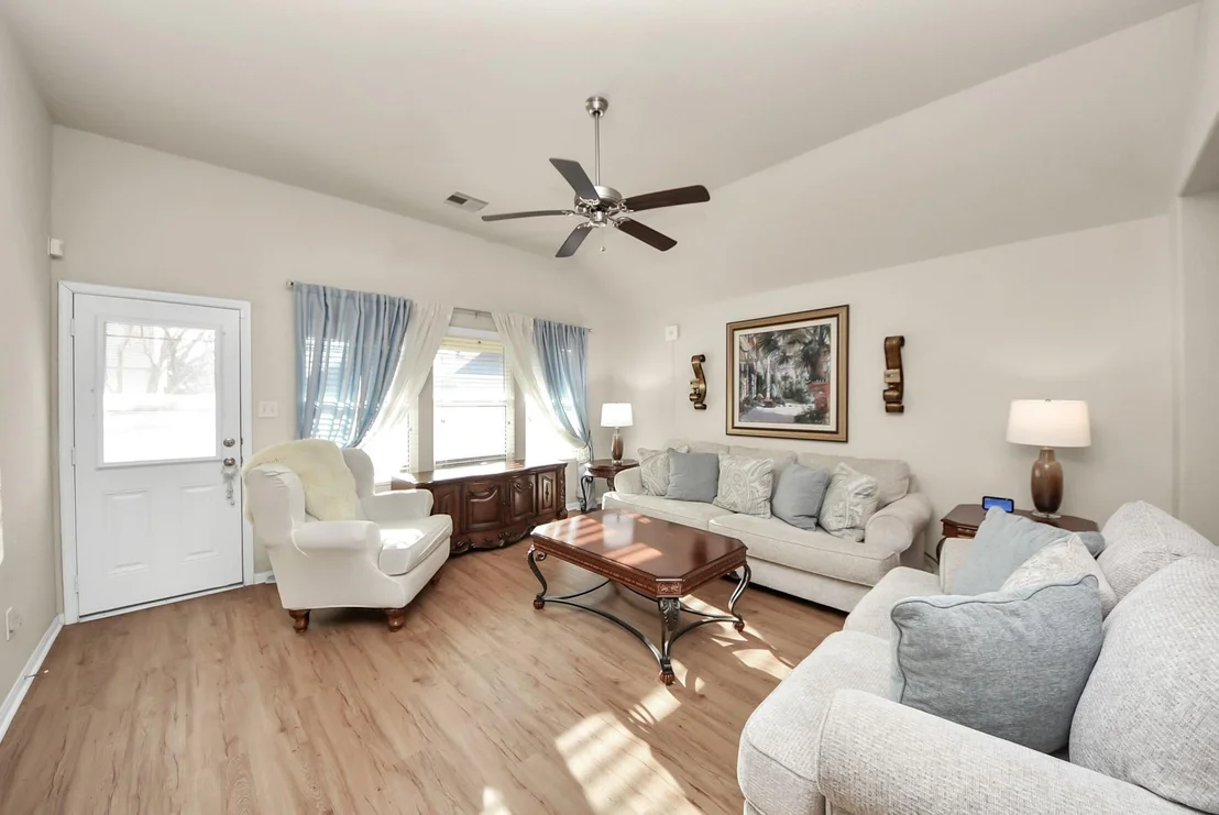 Photo of 4610 Beechwood Drive