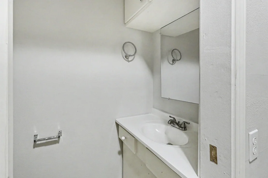 Photo of 5918 Pine Arbor Drive