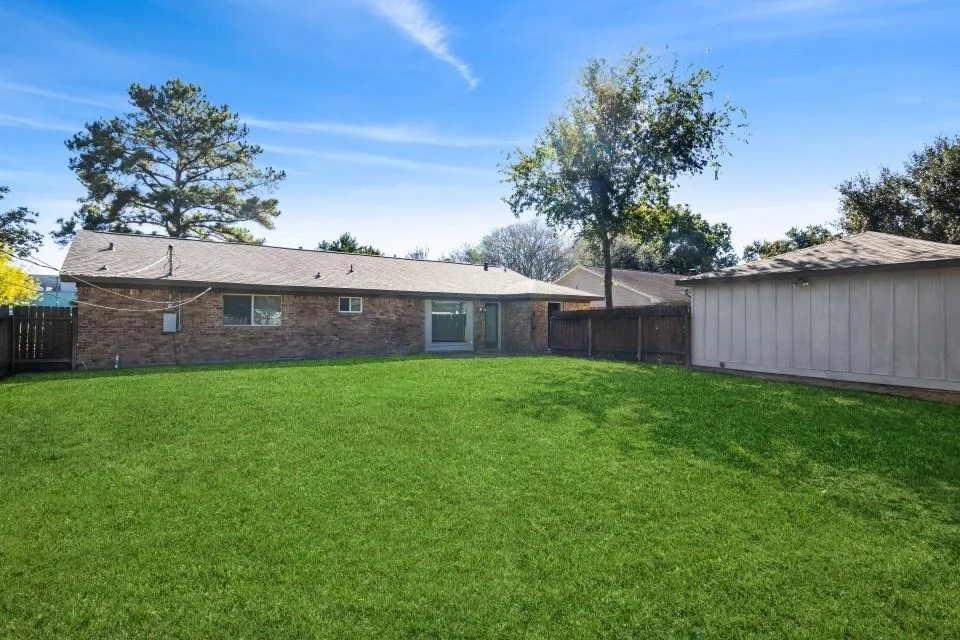 Photo of 5618 Willowbend Boulevard