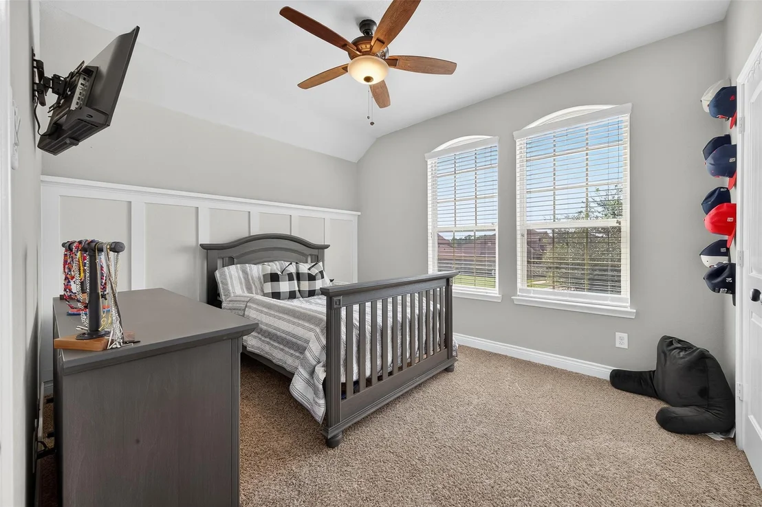 Photo of 1010 Fairway Drive