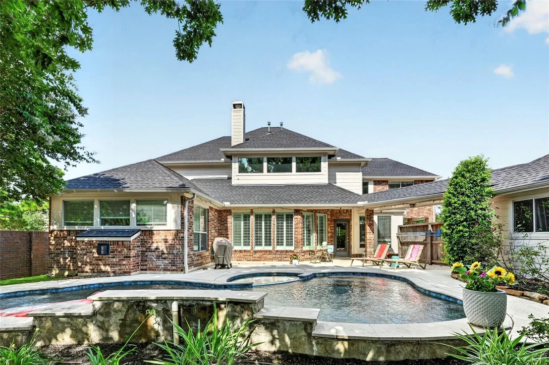 Photo of 10111 Earlington Manor Drive