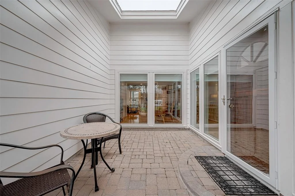 Photo of 5810 Southminster Drive