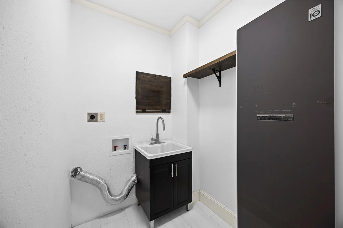 Photo of 3314 Ivy Falls Drive
