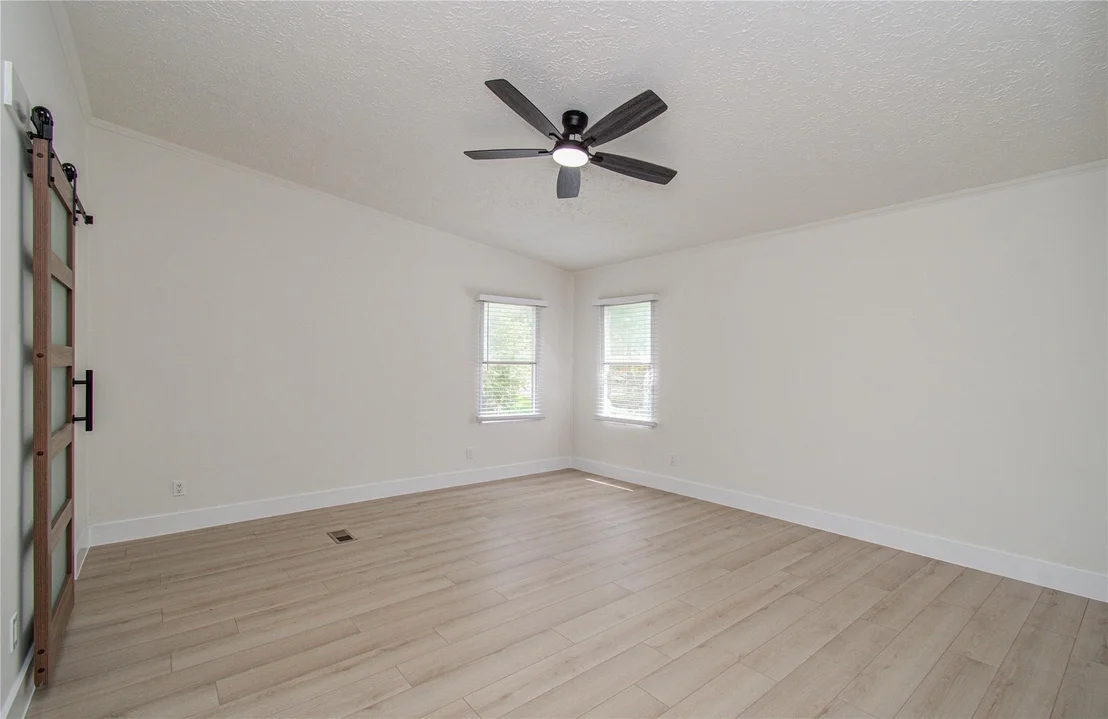 Photo of 4537 Grand Oaks Drive