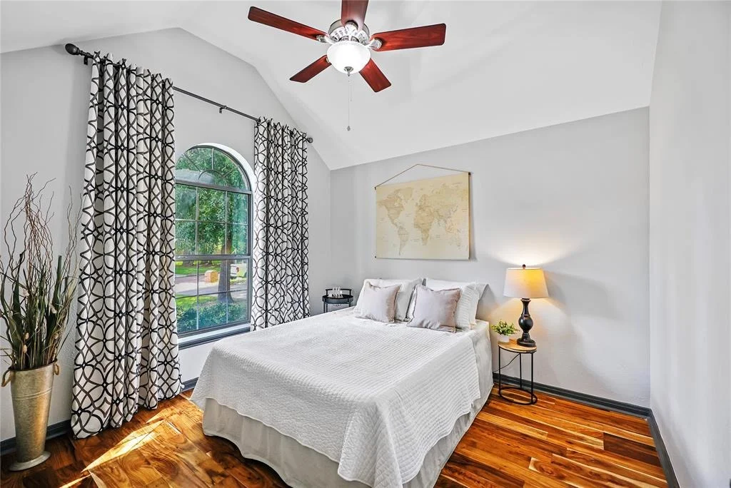 Photo of 3226 Glen Forest Road