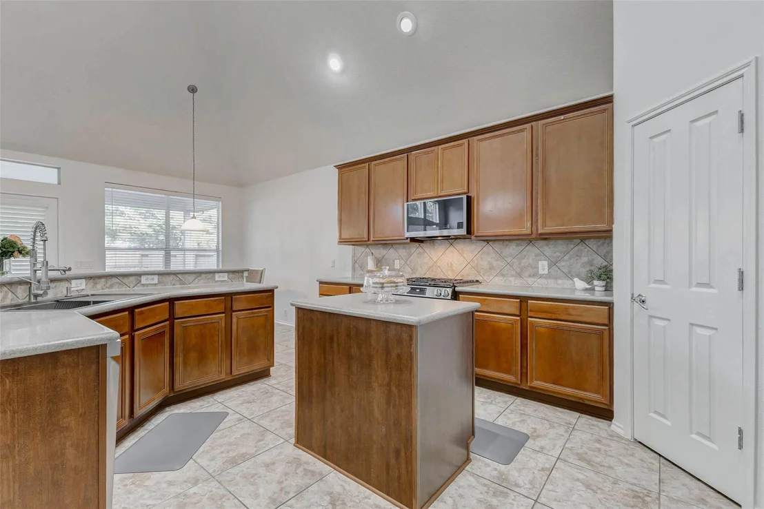 Photo of 25702 Caddo Passway