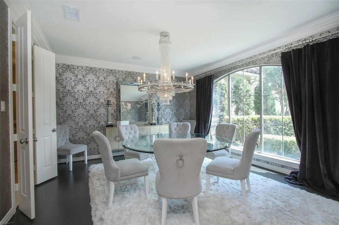 Photo of 15711 Lake Iris Drive