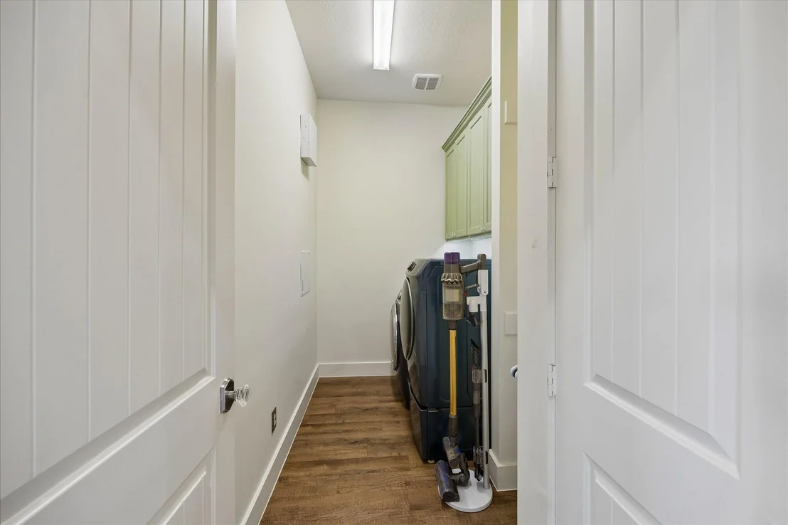 Photo of 2135 Blue Jay Way