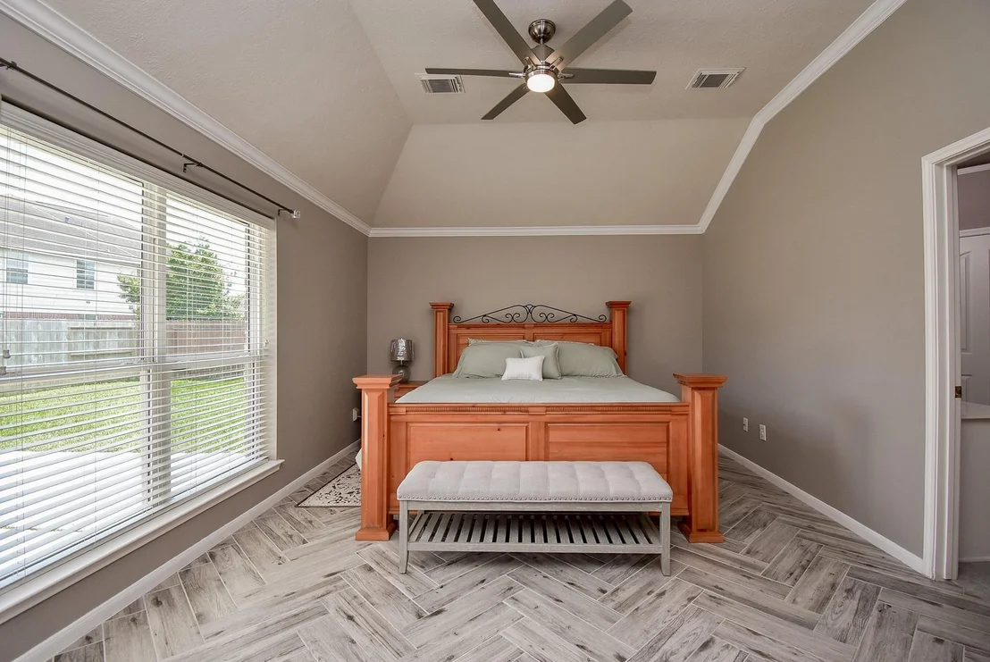 Photo of 7915 Fall Hollow Drive