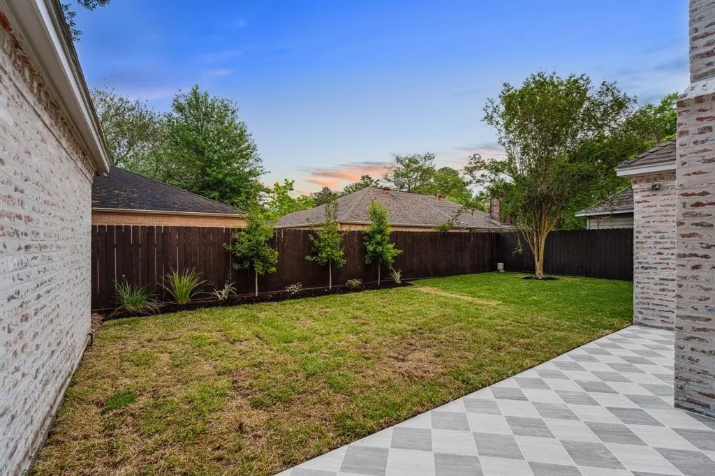 Photo of 407 Sandy Bluff