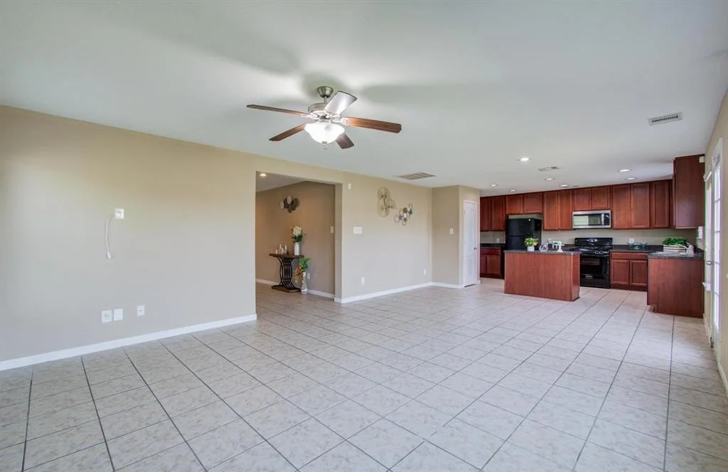 Photo of 810 Ellerton Lane