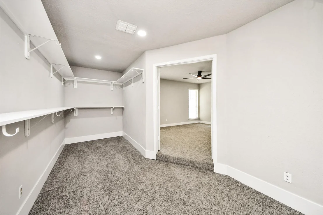 Photo of 22707 Fincastle Drive