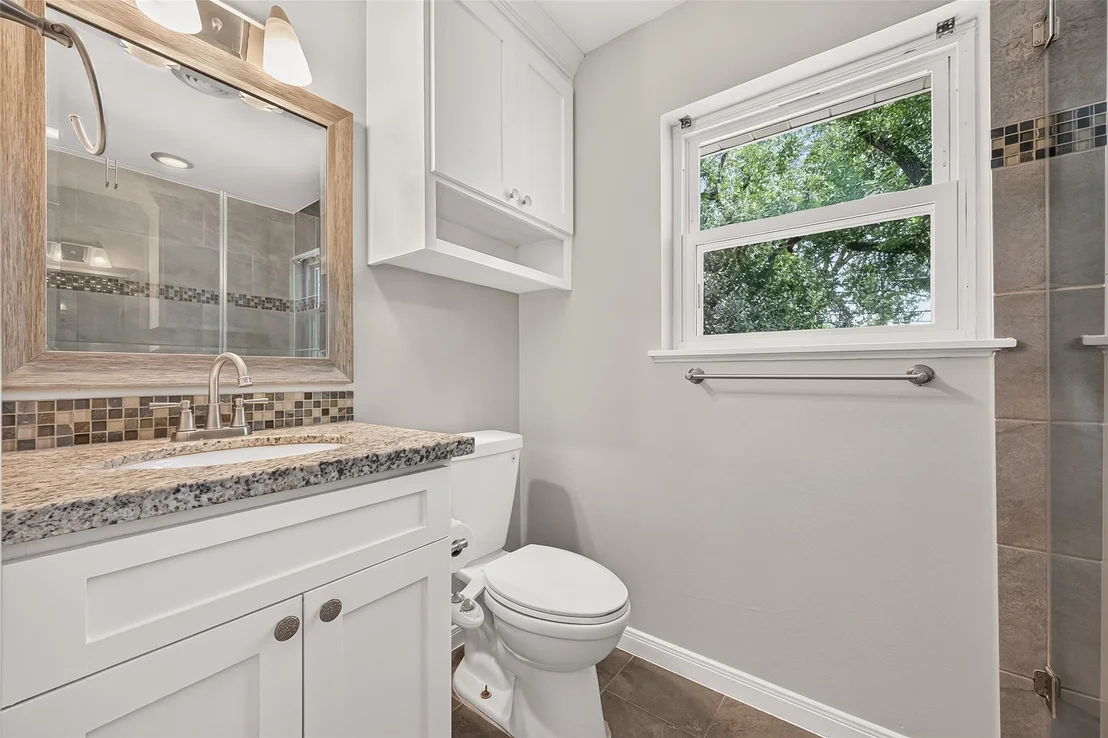 Photo of 6011 Benning Drive