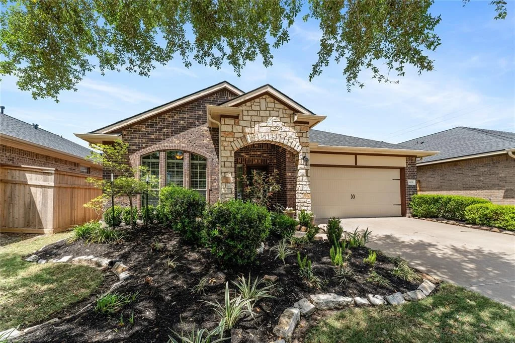 Photo of 6106 Harmony Park Lane