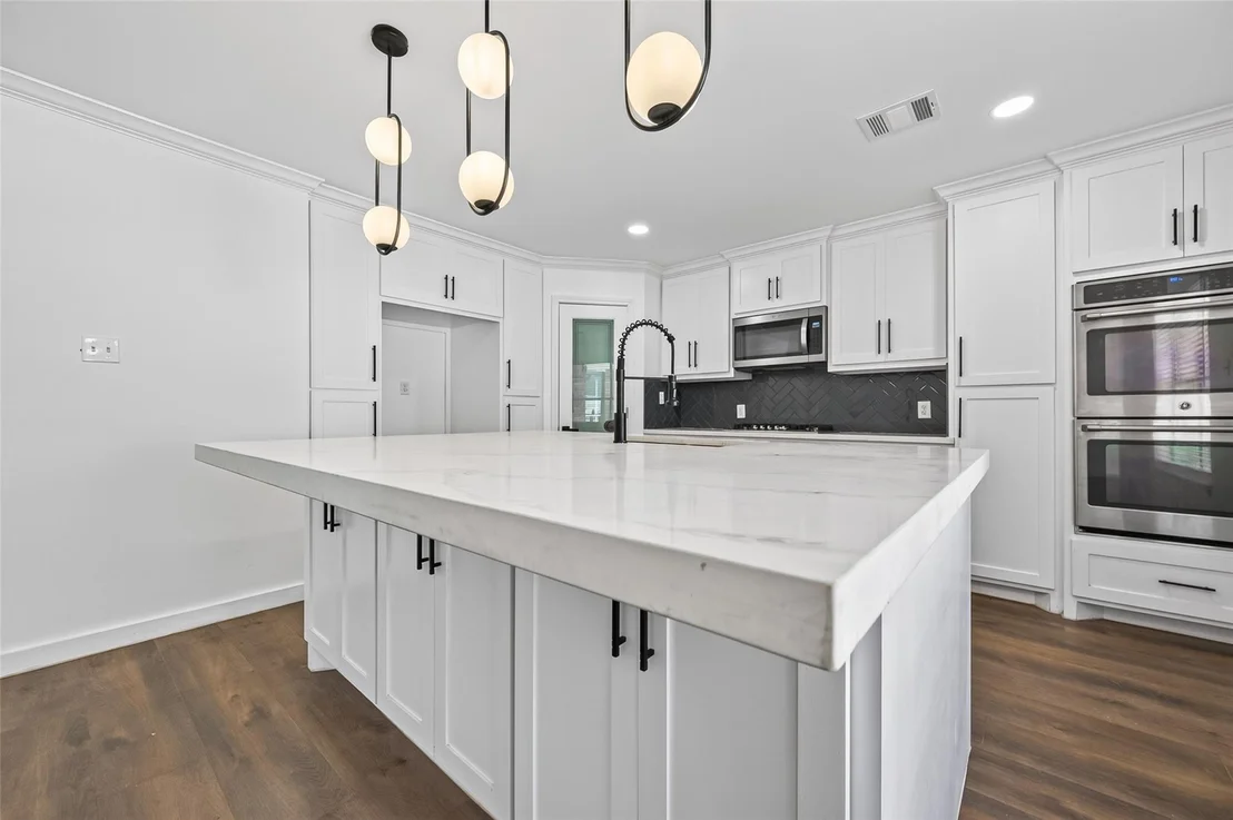 Photo of 5411 Cobble Lane