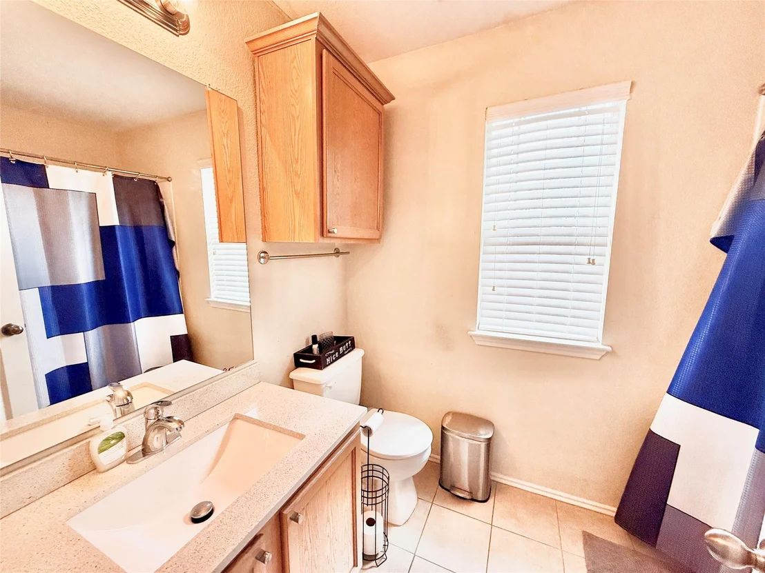 Photo of 504 Rolling Oak Drive