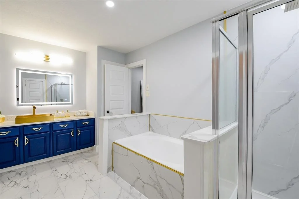Photo of 15822 Land View Drive