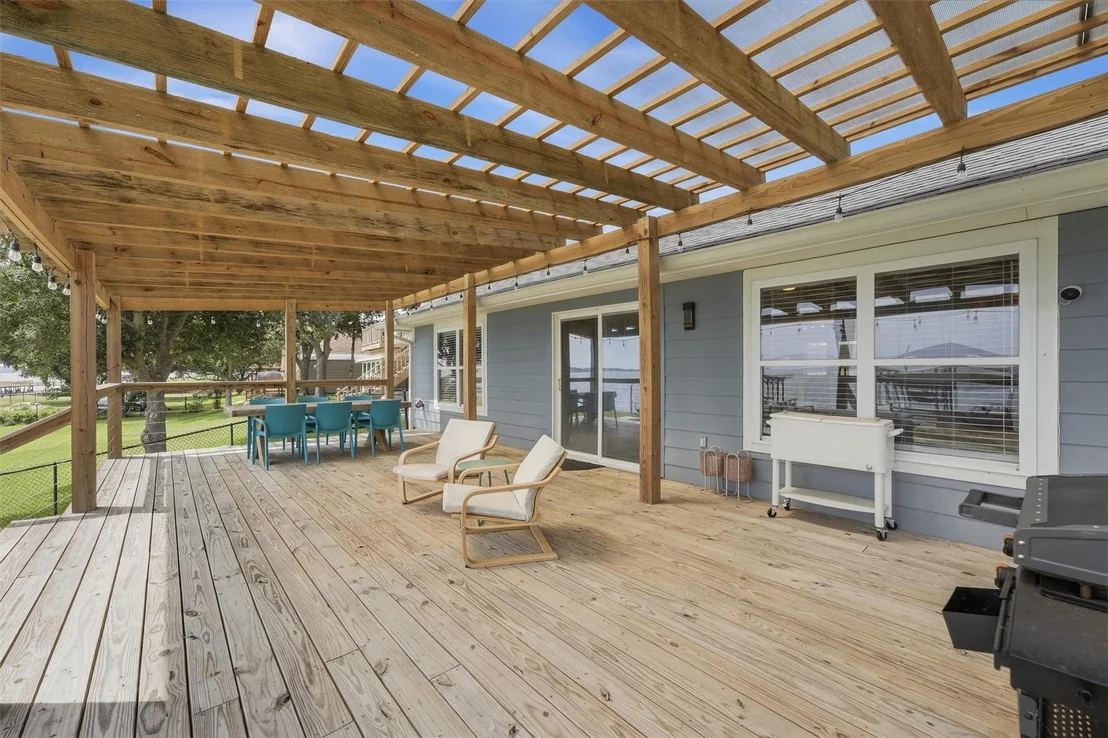 Photo of 281 Fishermans Bend Drive