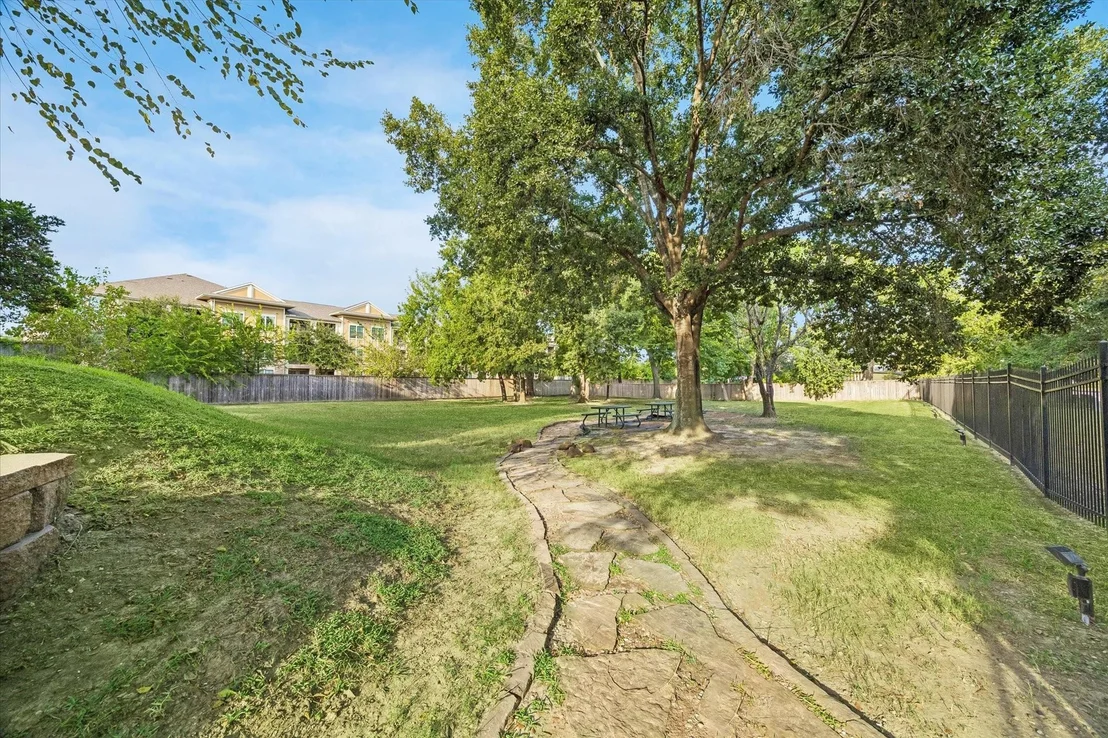Photo of 1703 Stacy Crest