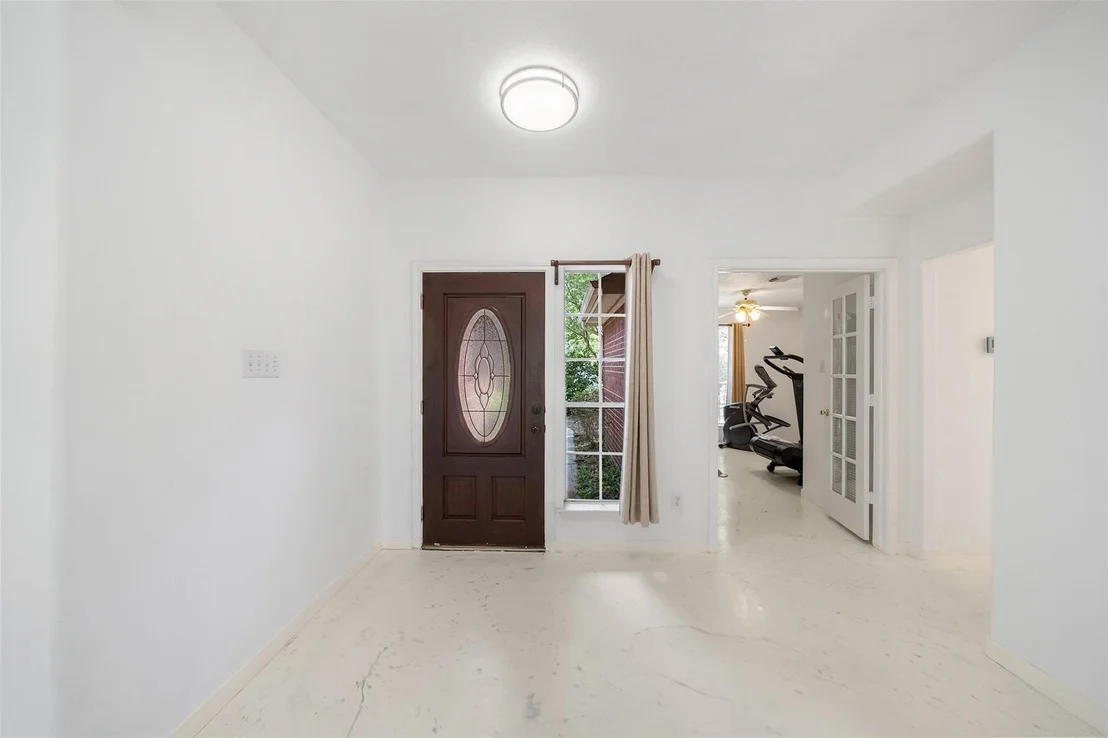 Photo of 15 Gold Leaf Place