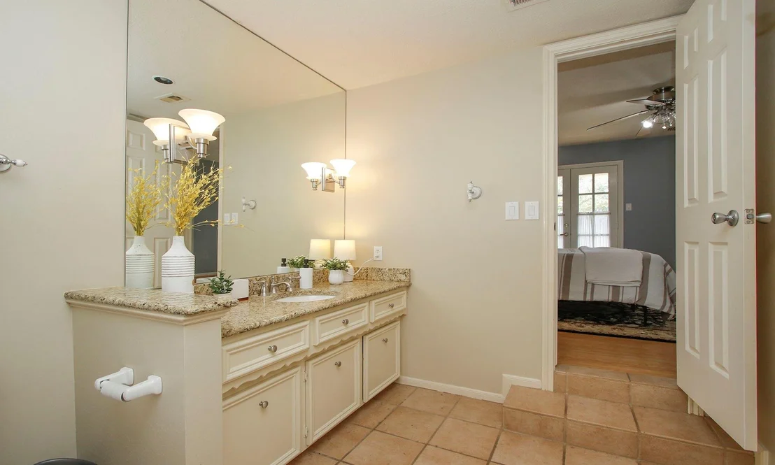 Photo of 16114 Kempton Park Drive