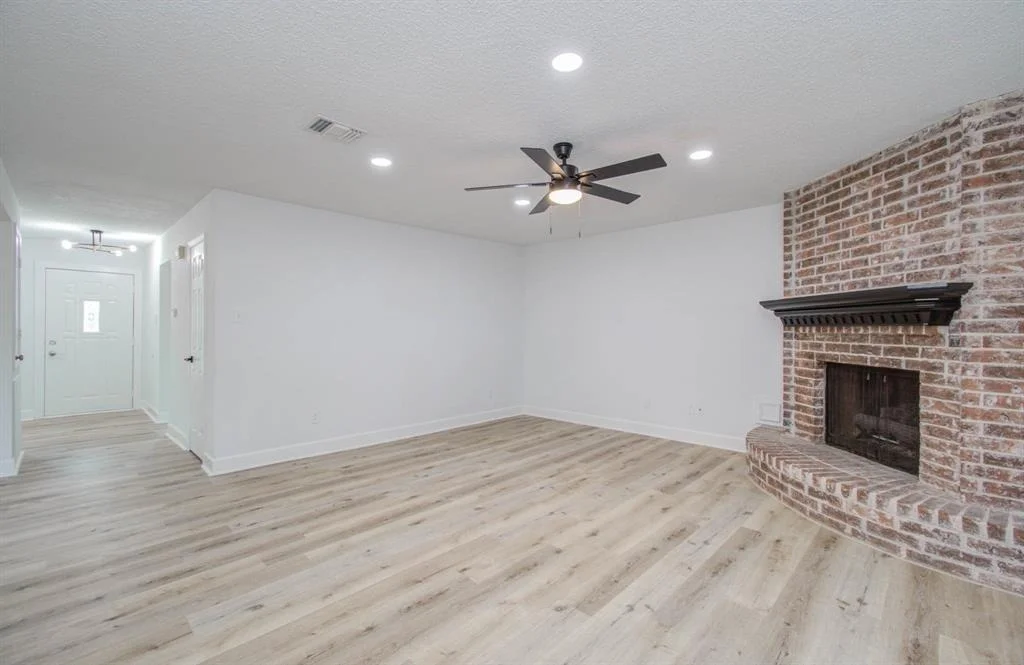 Photo of 23915 Spring Moss Drive