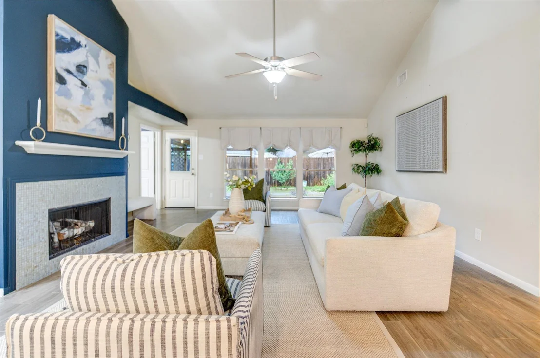 Photo of 2323 Foundary Drive