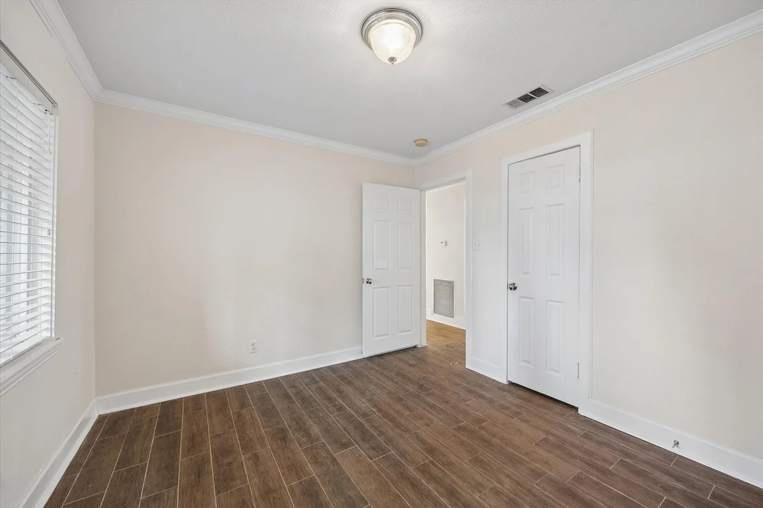 Photo of 5410 Patrick Henry