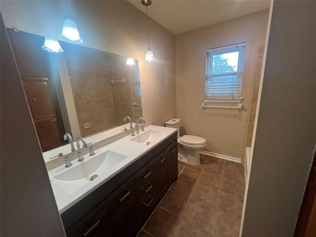 Photo of 6922 Addicks Clodine Road