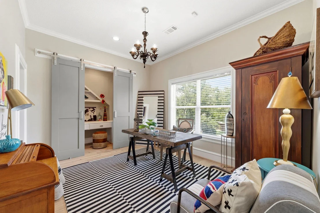 Photo of 18 Dappled Sun Place