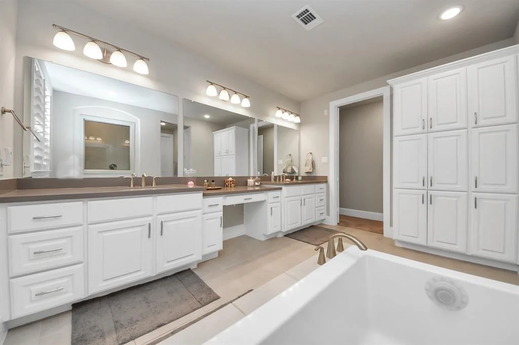Photo of 19315 Trinity River Drive