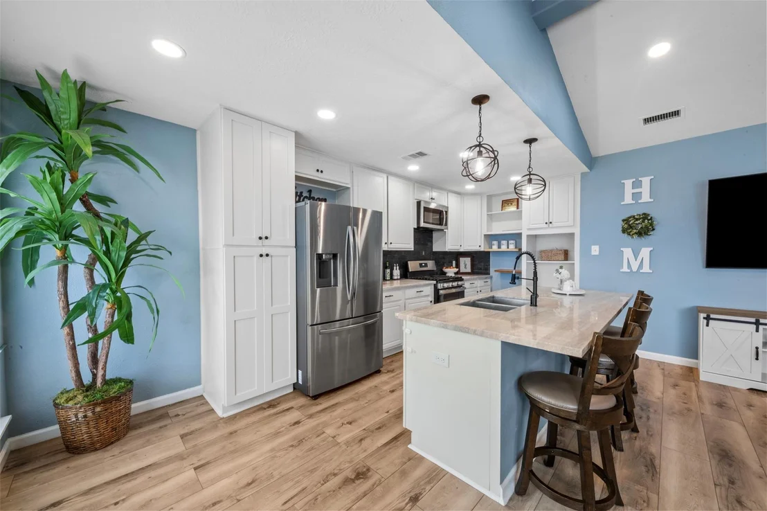 Photo of 4163 Bermuda Drive