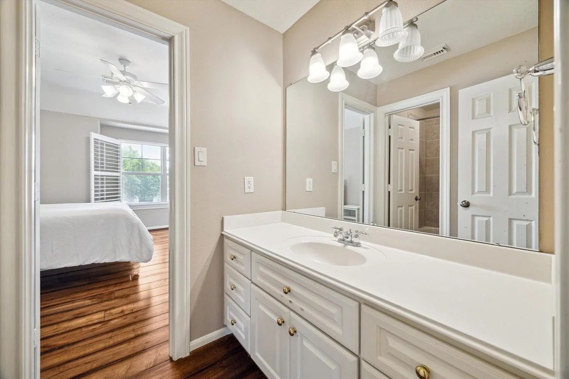 Photo of 2410 Hendricks Lakes Drive