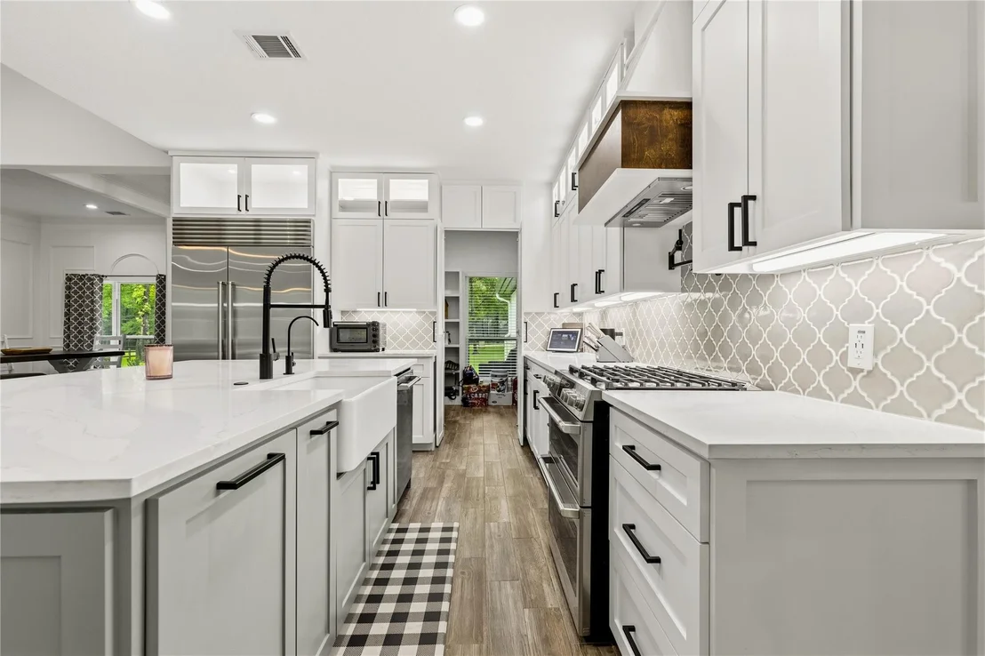 Photo of 9703 Crestwater Circle
