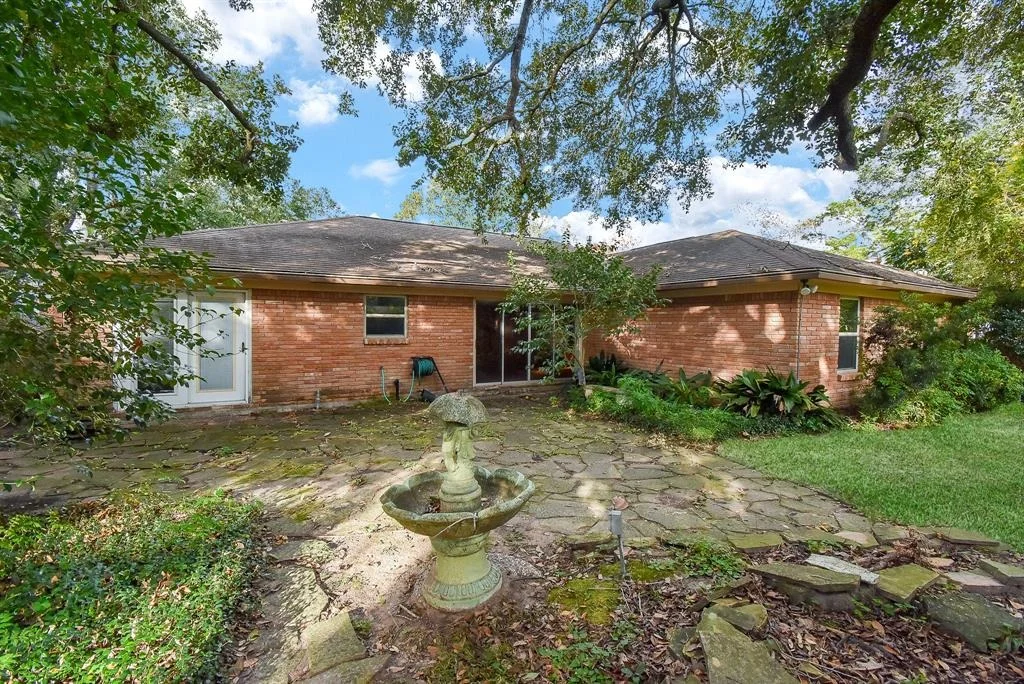 Photo of 4721 Briarbend Drive