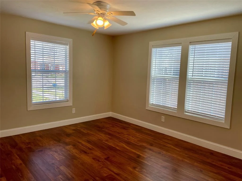 Photo of 1635 Chippendale Road
