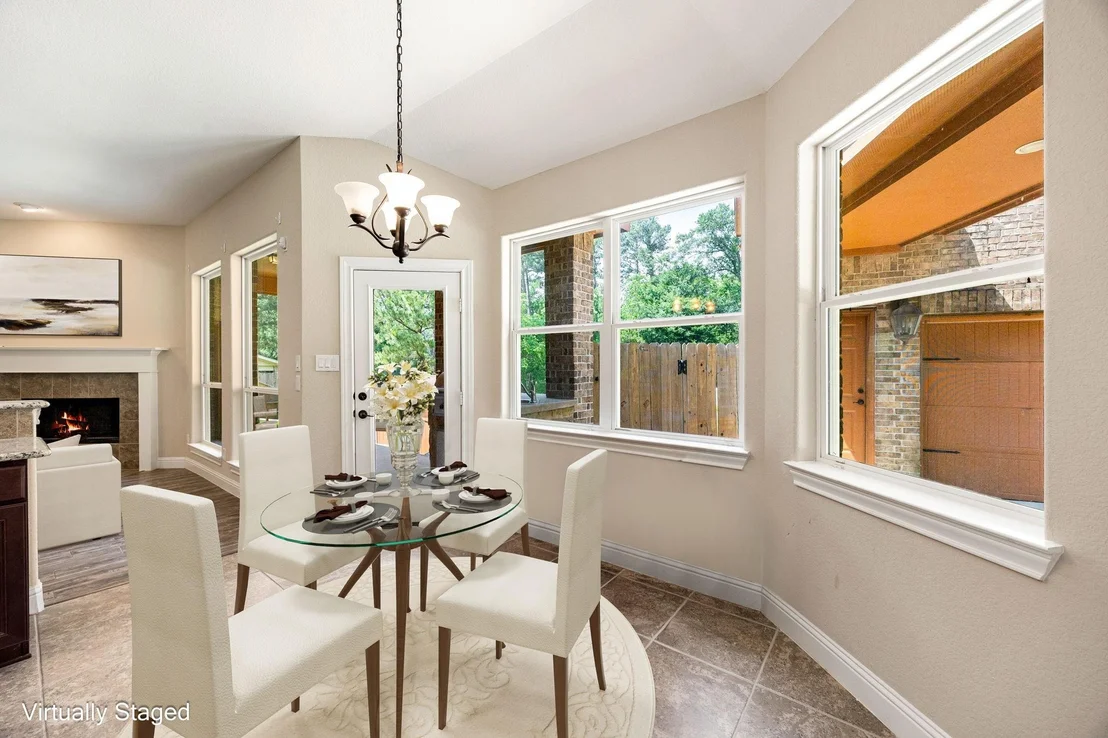 Photo of 42 Brookefield Circle