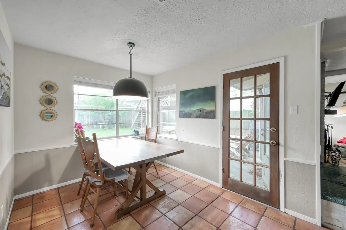 Photo of 25610 Walnut Grove Circle