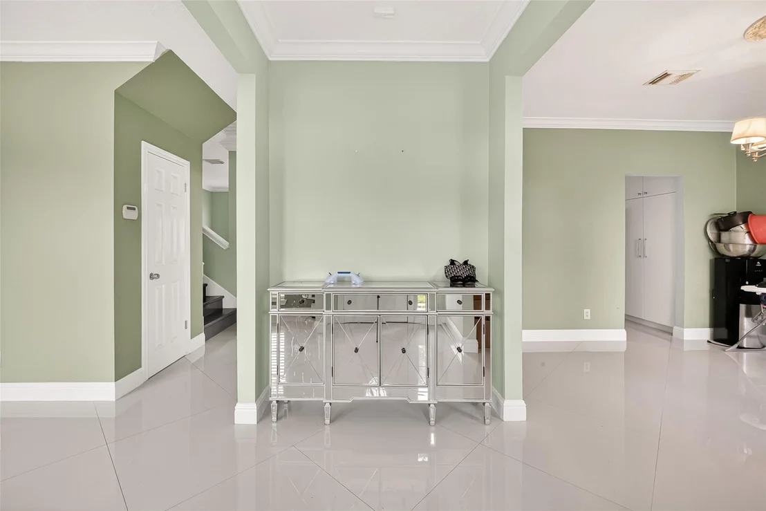Photo of 17639 Glenmark Drive