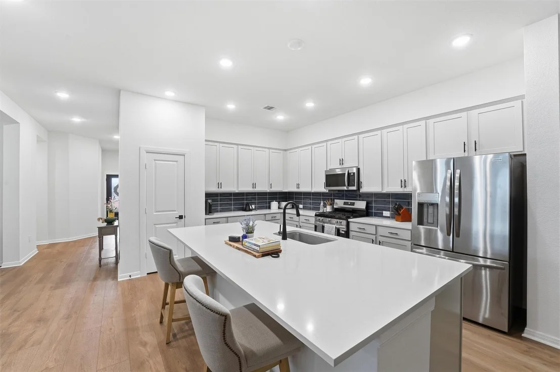 Photo of 42575 Rustico Road