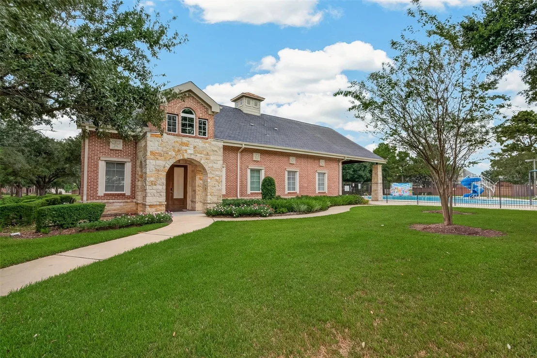 Photo of 2502 Rosebluff Court