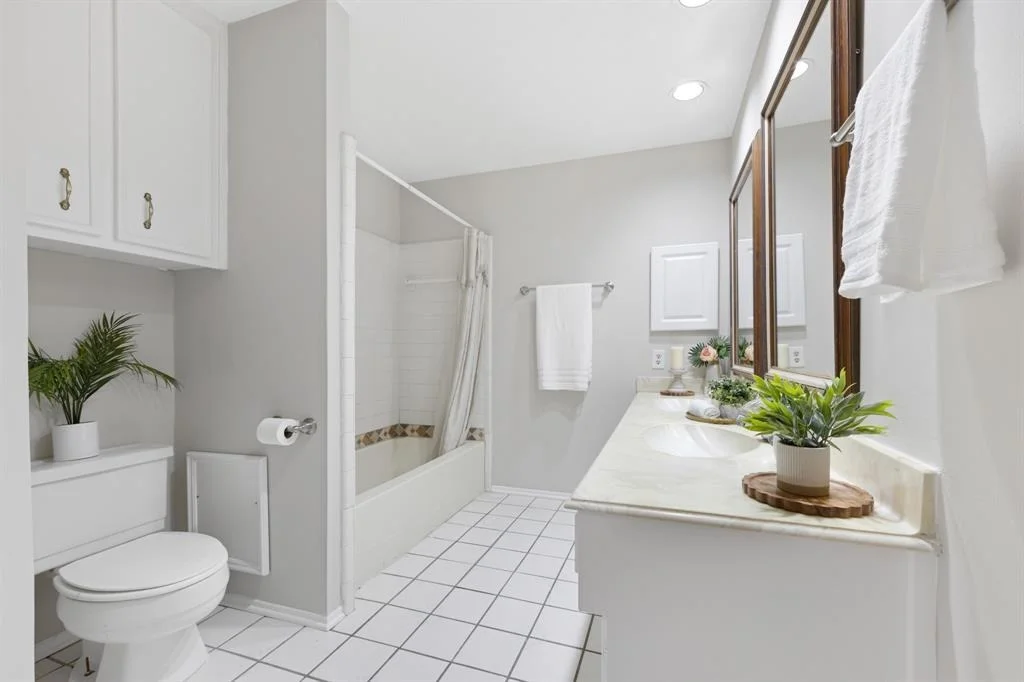Photo of 15735 Mesa Gardens Drive