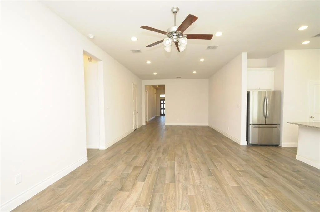 Photo of 23323 Darst Field Trail