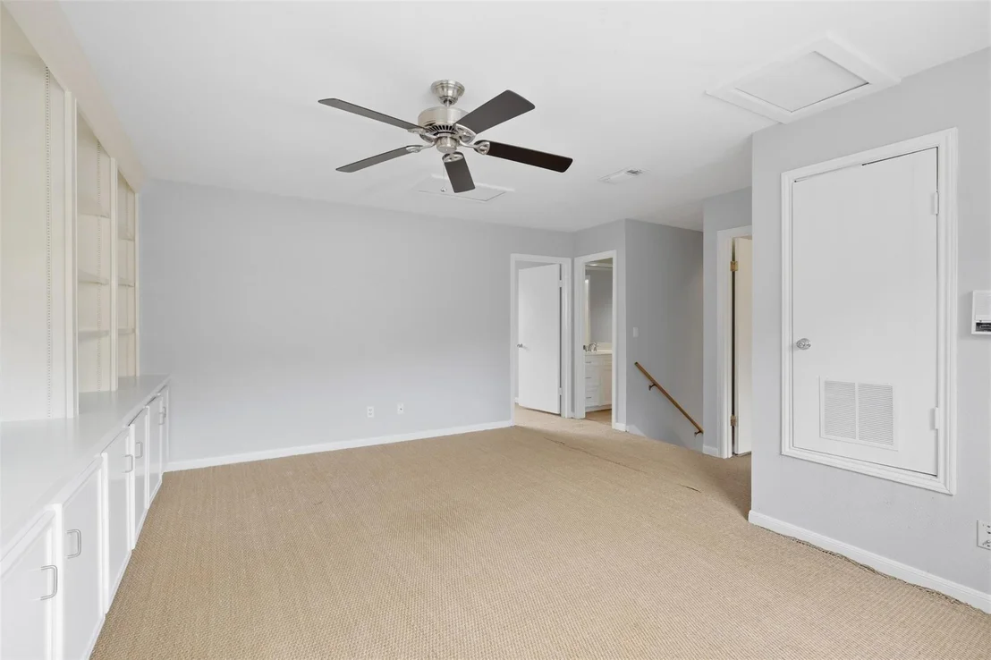 Photo of 12059 S Circle Drive