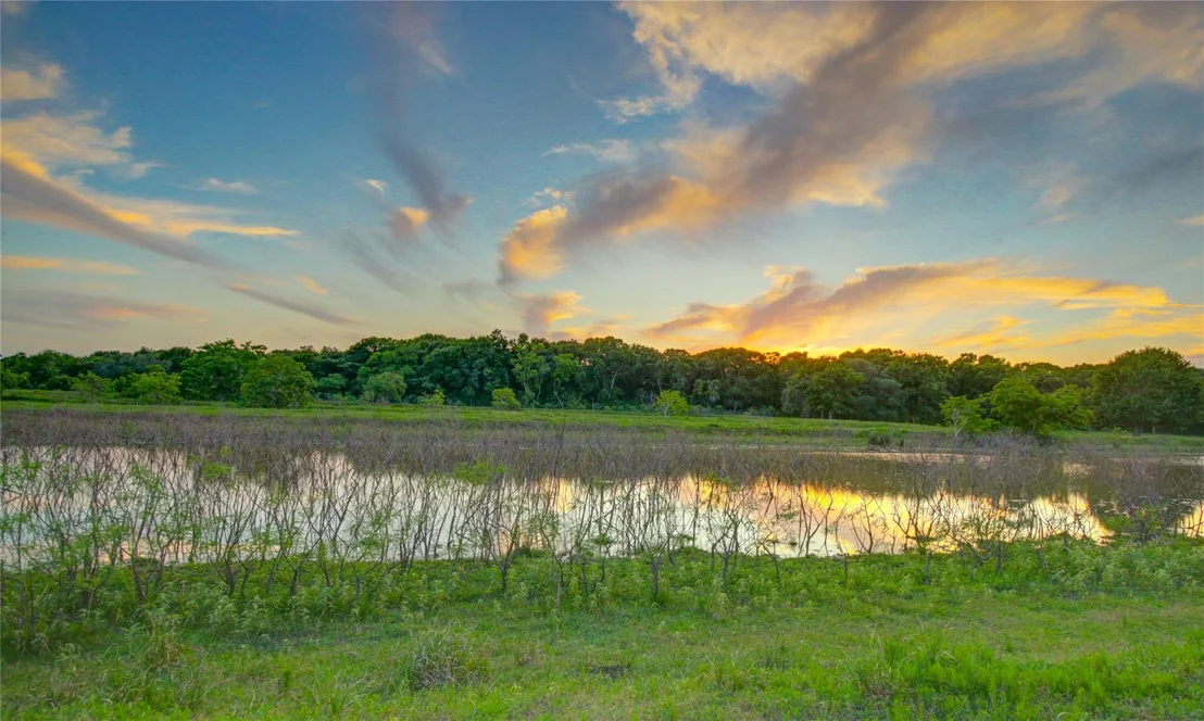 Photo of 5829 County Road 18