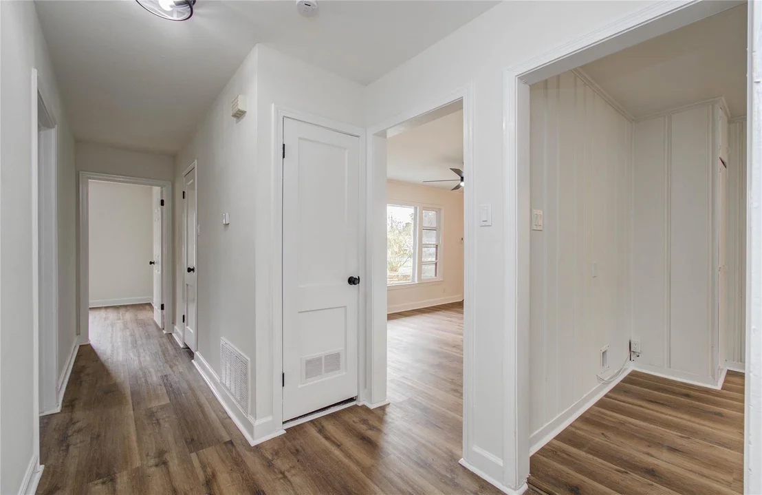 Photo of 2417 Pecan Street