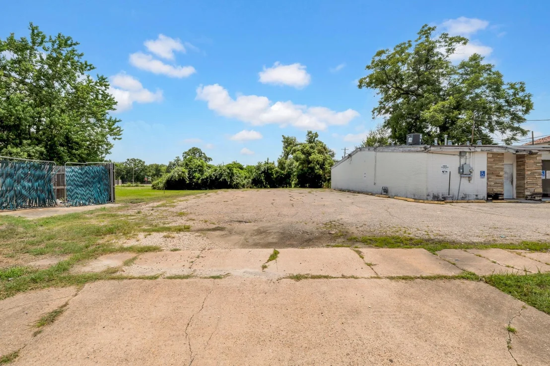 Photo of 2905 Elgin Street